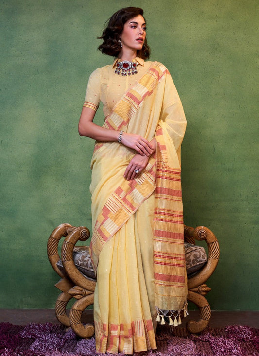 Yellow Silk Handwoven Saree With Collar Blouse