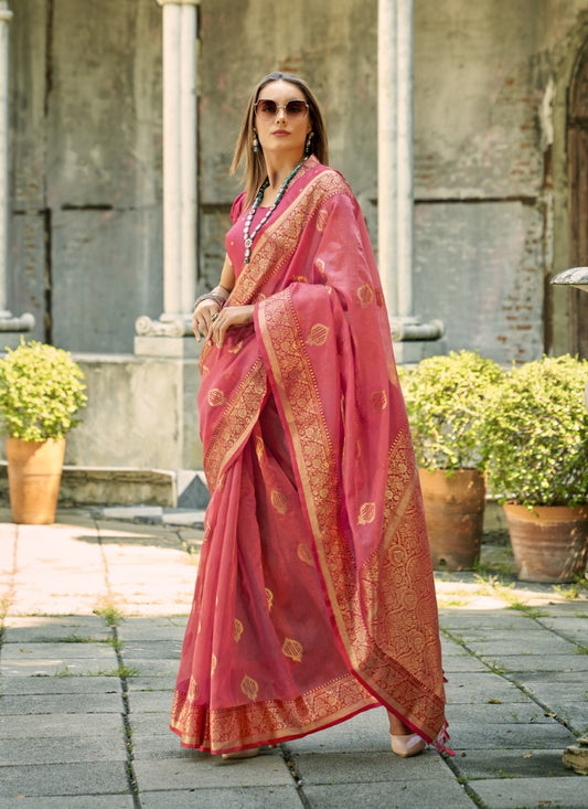Pink Silk Saree With Weaving Work & Contrast Border