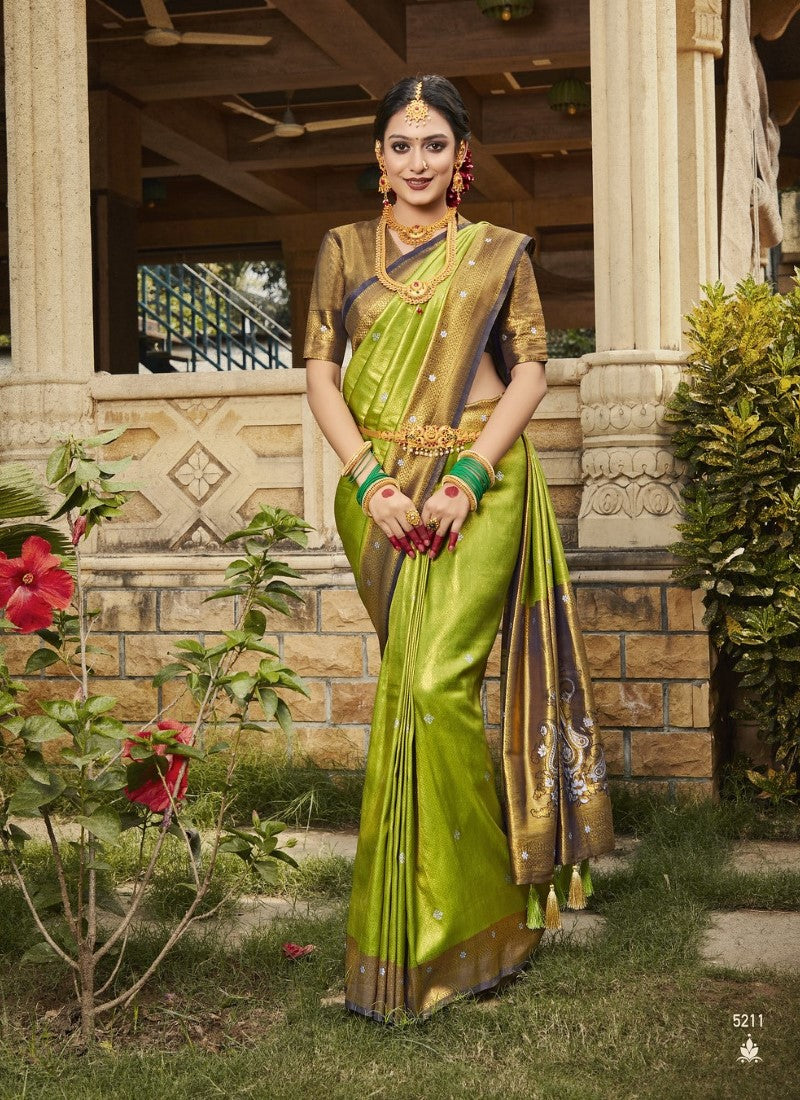 Pista Green Pure Kanjivaram Silk Saree With Contrast Border