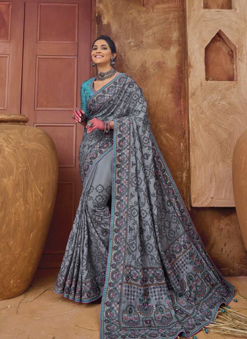 Kantha Stitch Work on Pure Tussar Silk Saree - Rapurnas
