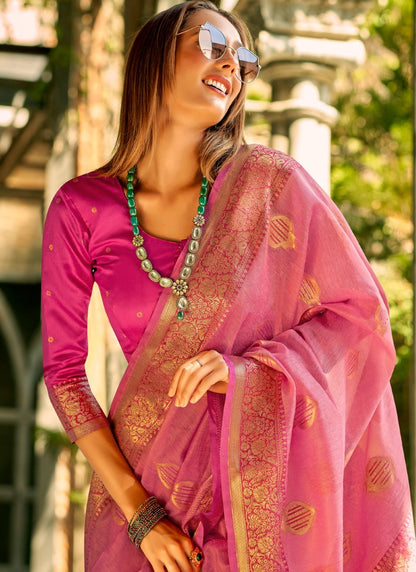 Pink Silk Saree With Weaving Work & Contrast Border