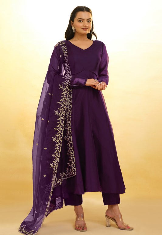 Purple Georgette Salwar Suit With Thread and Embroidery Work